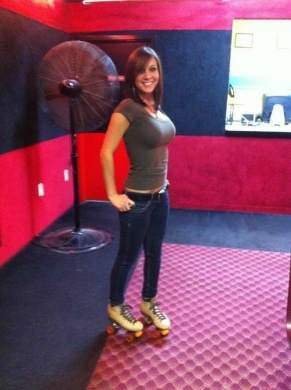 roller skating girls