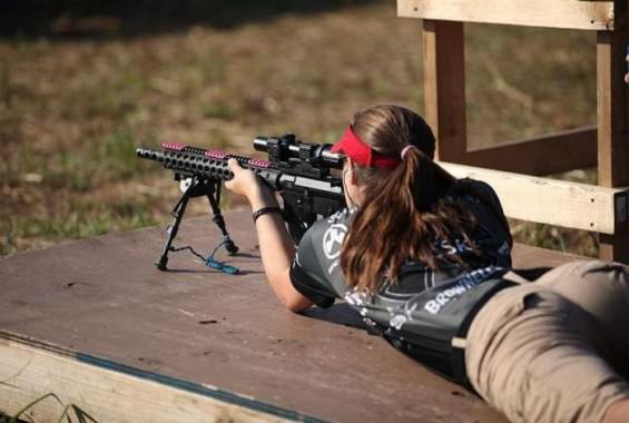 Girls with Guns 15