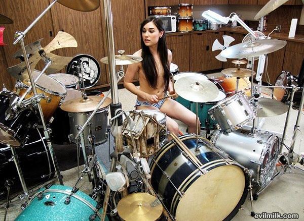 Sasha Drummer