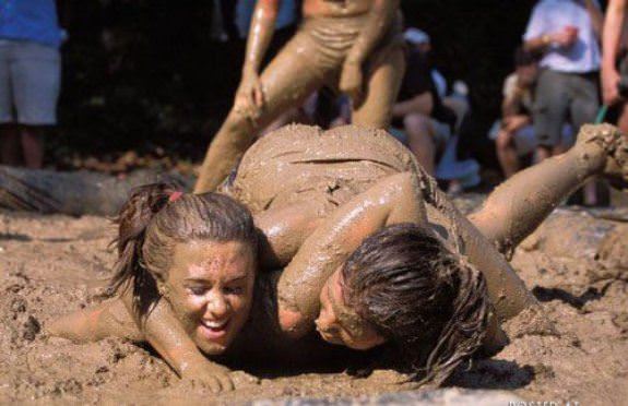 Female Mud Wrestling 16