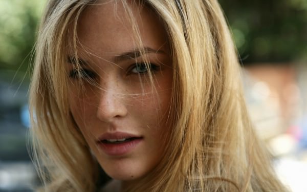 Bar Refaeli 6