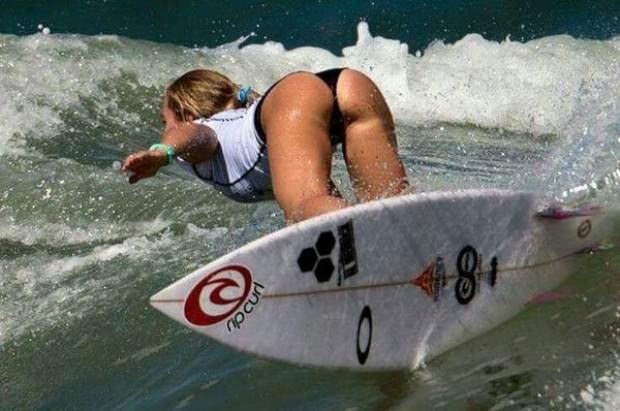 surfer girls