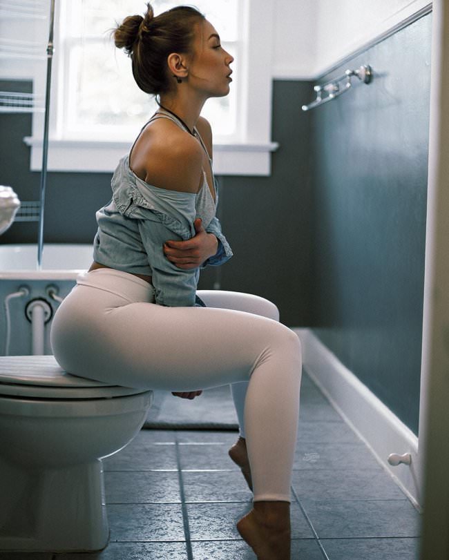 yoga pants