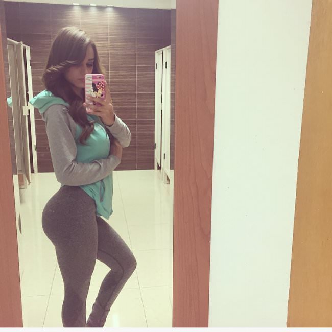 yoga pants