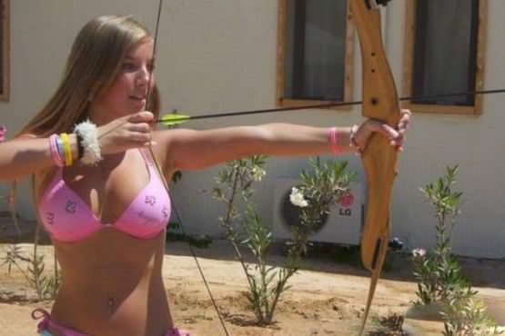 Archery Girls 4