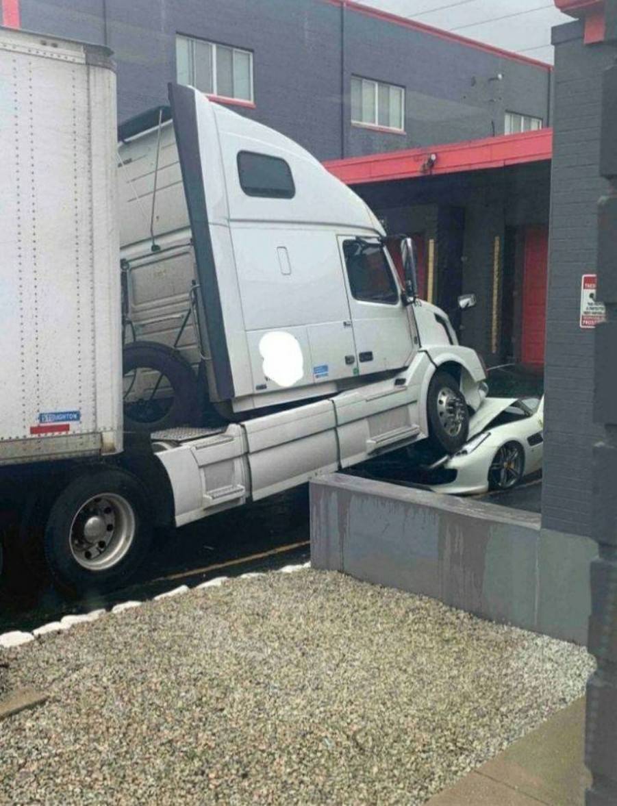 You cant park there