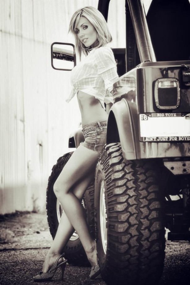 Jeep Girls 1.