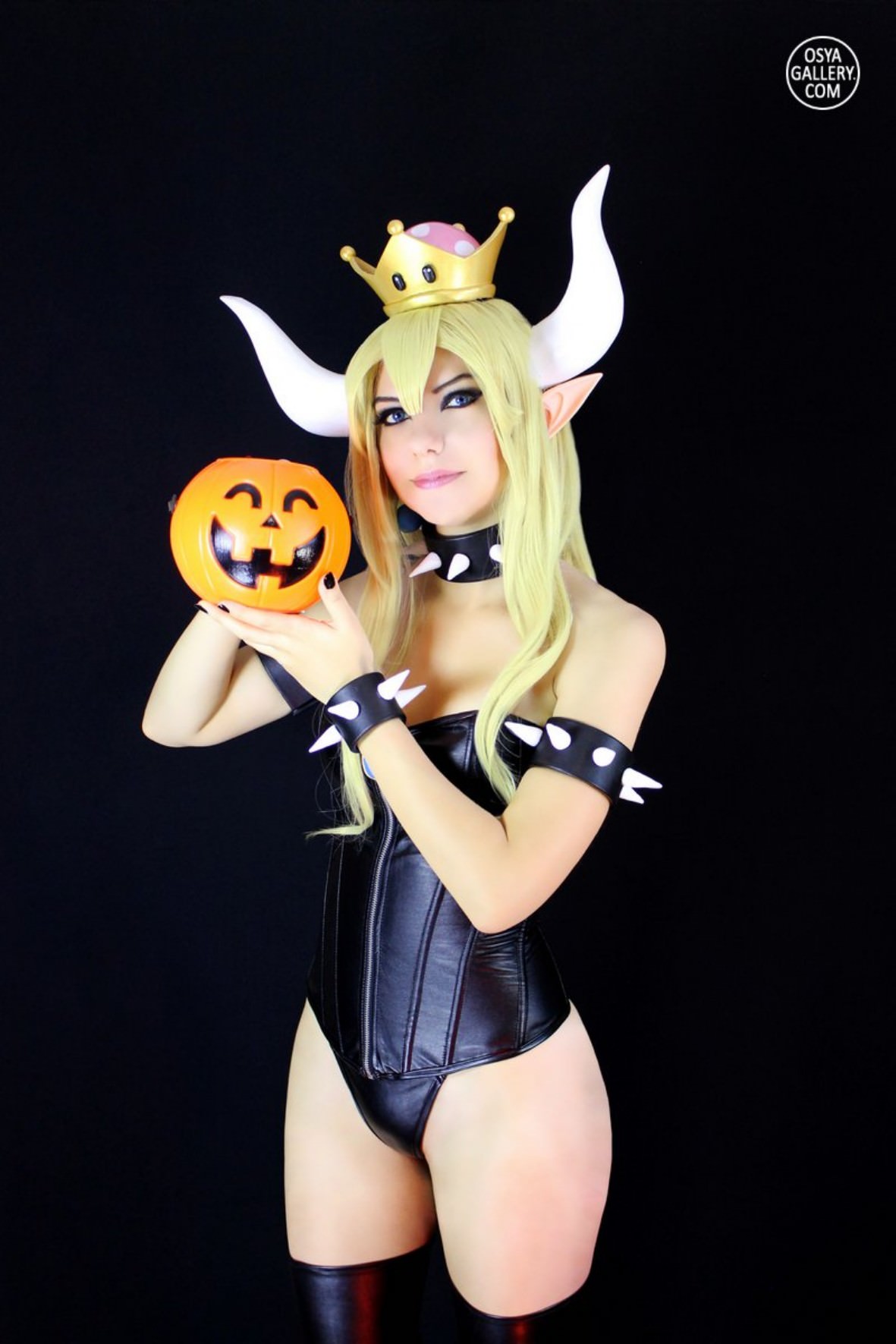  Halloween Bowset by Osya