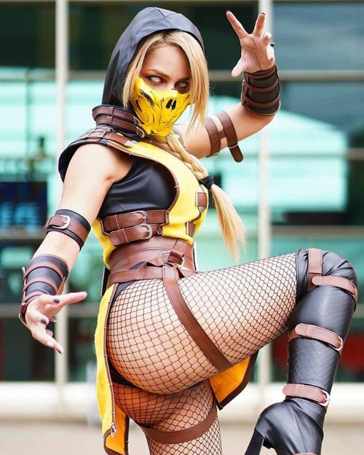  Rociocosplayer as Scorpion