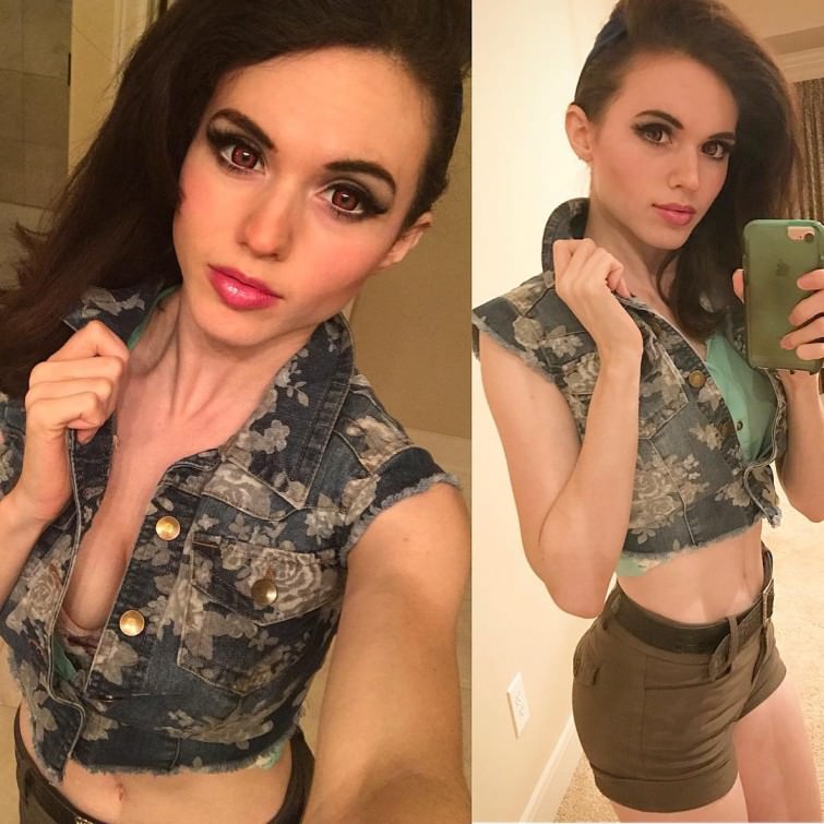 Cosplay model Amouranth