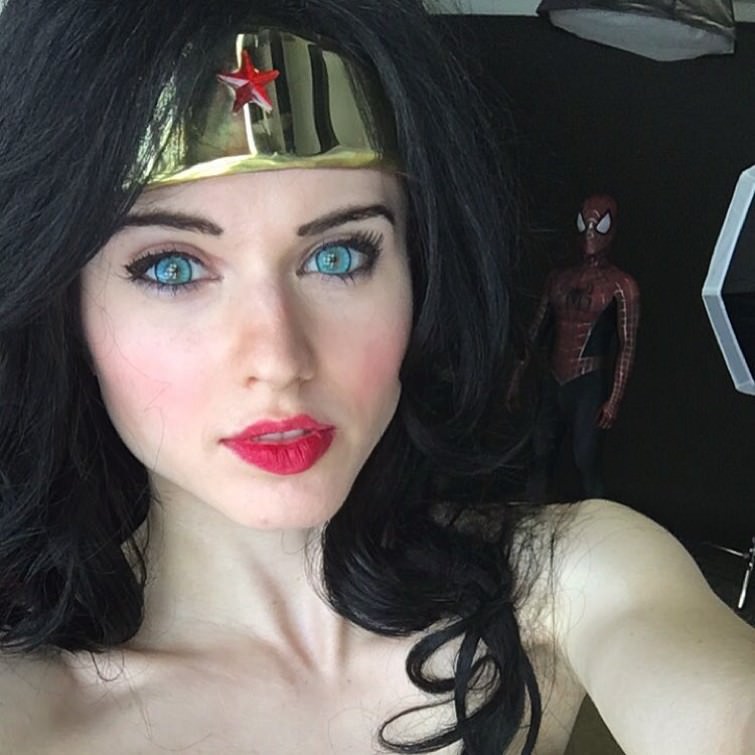 Cosplay model Amouranth