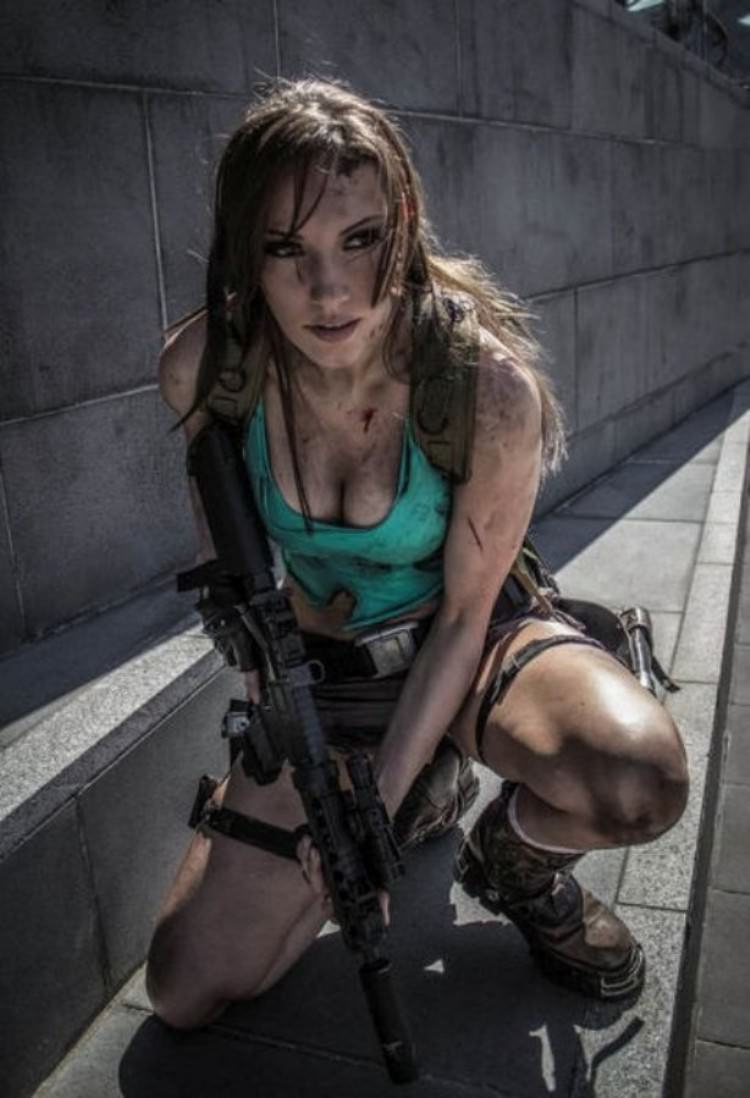 Lara Croft saves the day