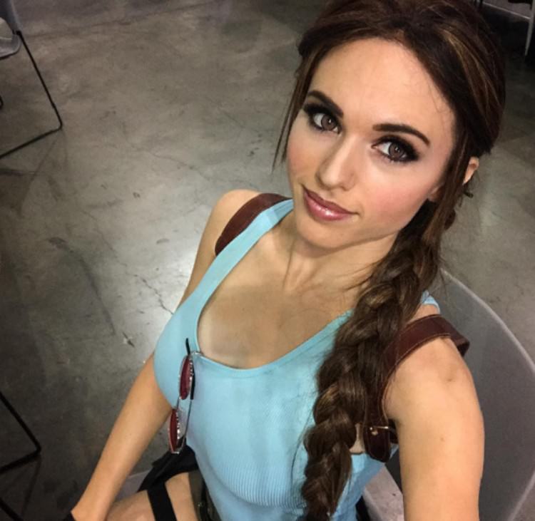 Lara Croft saves the day