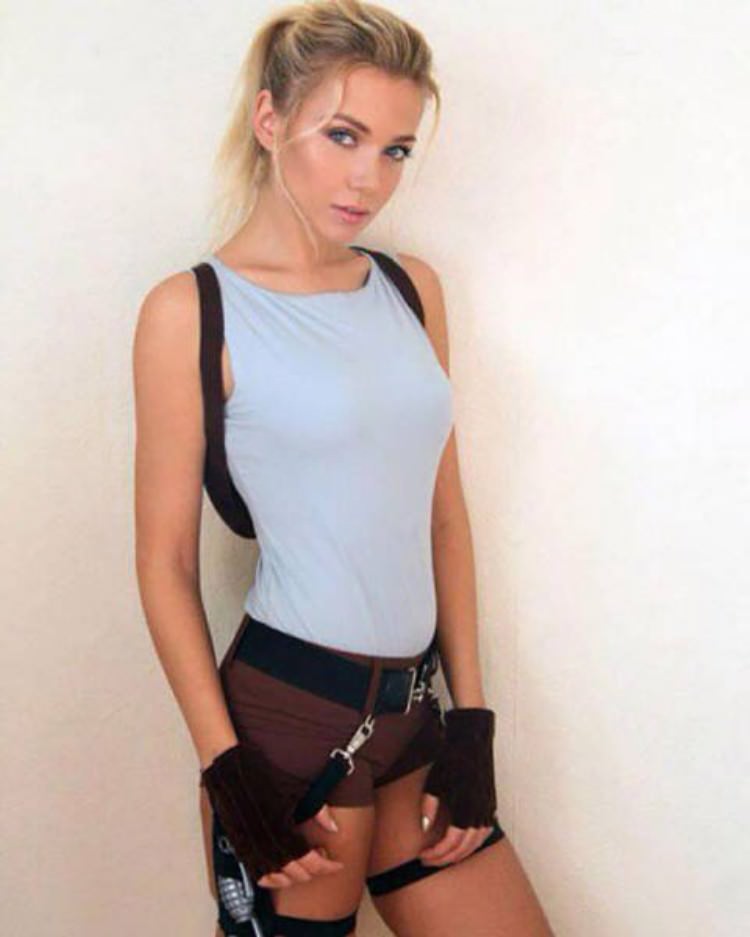 Lara Croft saves the day