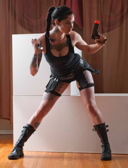 Lara Croft Cosplay 4