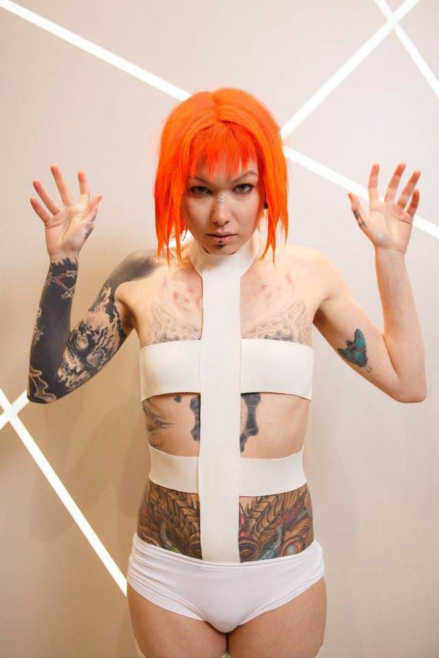 LeeLoo Cosplay