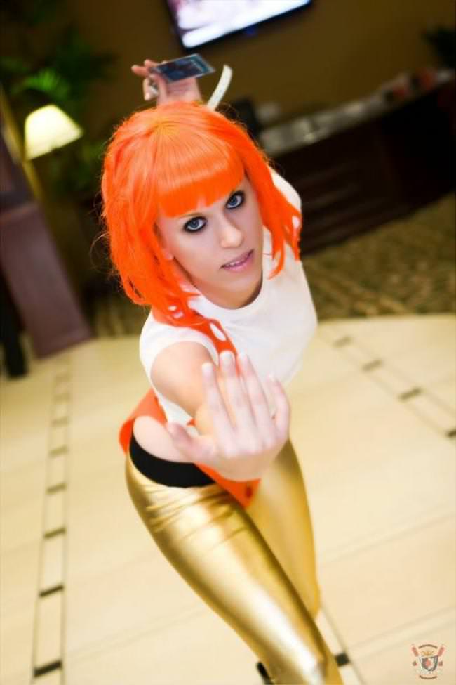 LeeLoo Cosplay