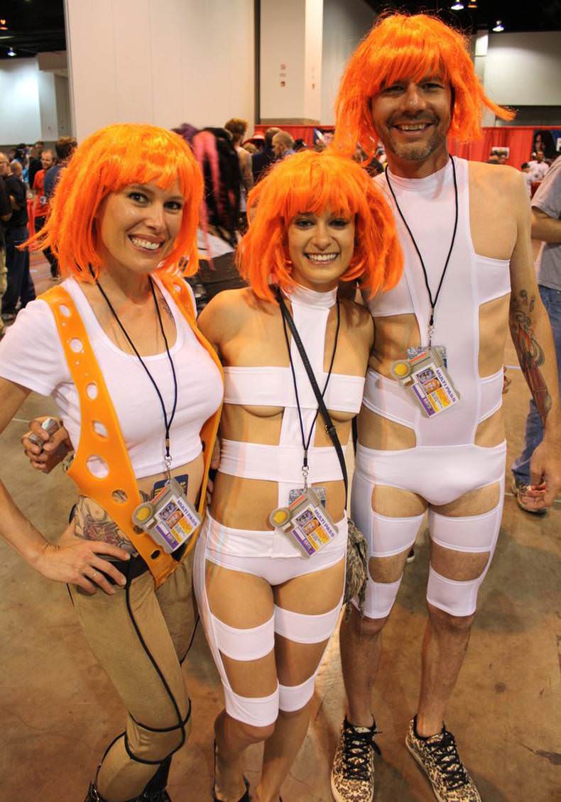 LeeLoo Cosplay