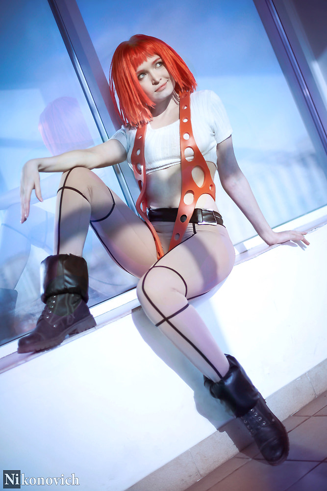 LeeLoo Cosplay