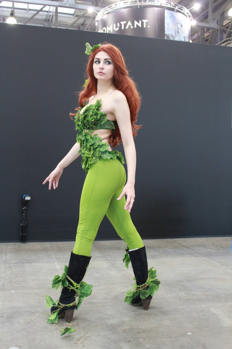 Poison Ivy Cosplay