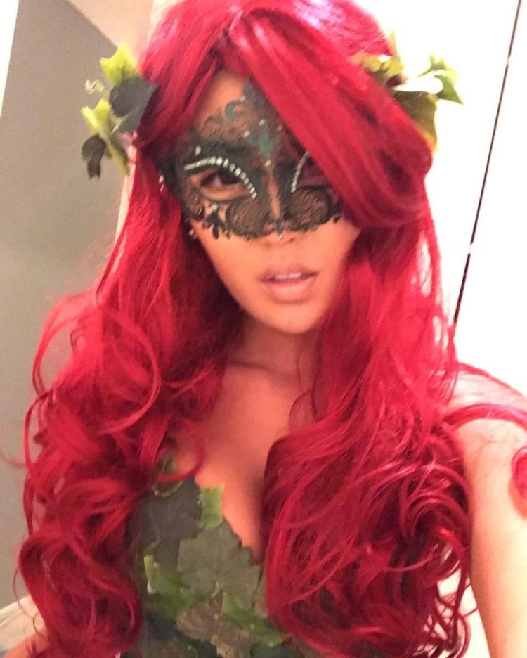 Poison Ivy Cosplay