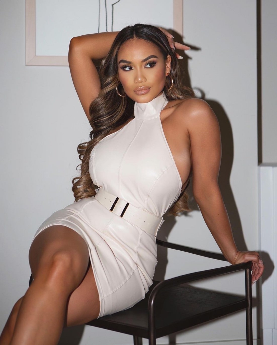  Daphne Joy