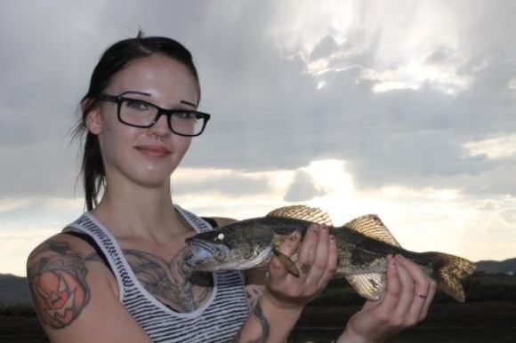 girls fishing