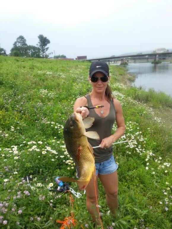 girls fishing