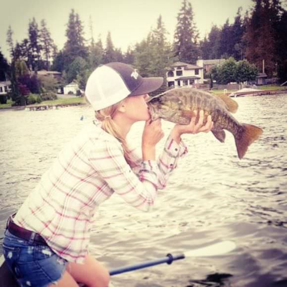 girls fishing