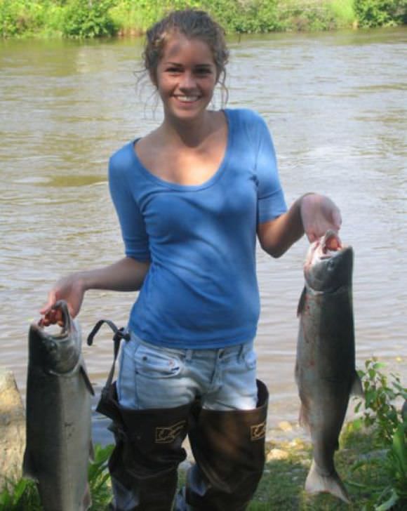 girls fishing