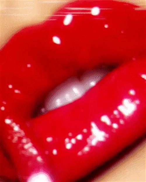 Губа gif. Губы gif. Красивые губы гифы. Губы девушки гифки. Гиф губы сахарные.