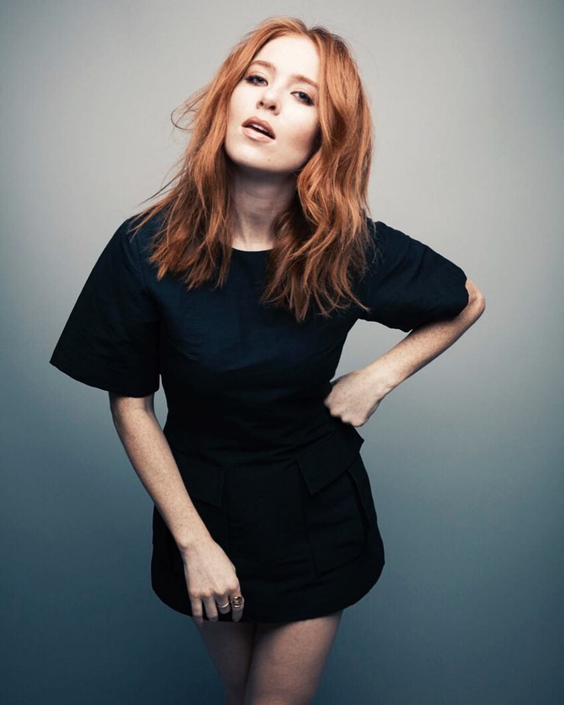  Angela Scanlon