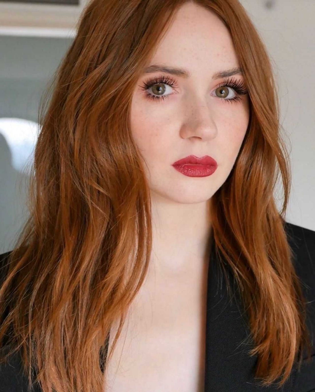  Karen Gillan