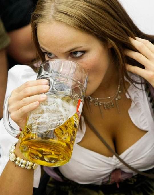 Girls who like beer 7