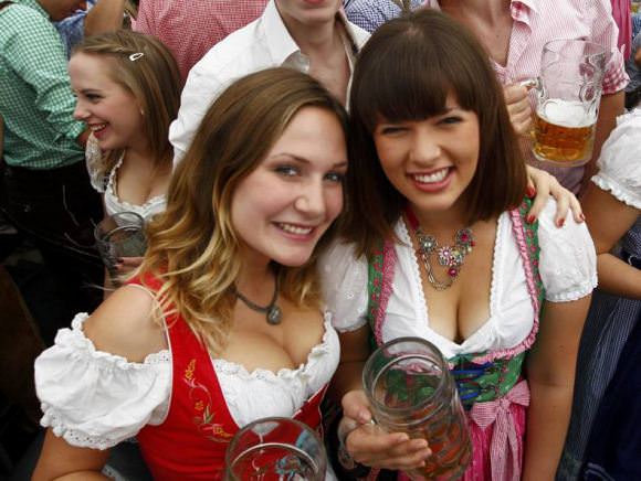 beer girls