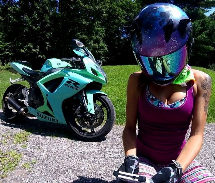 Girls who love Bikes