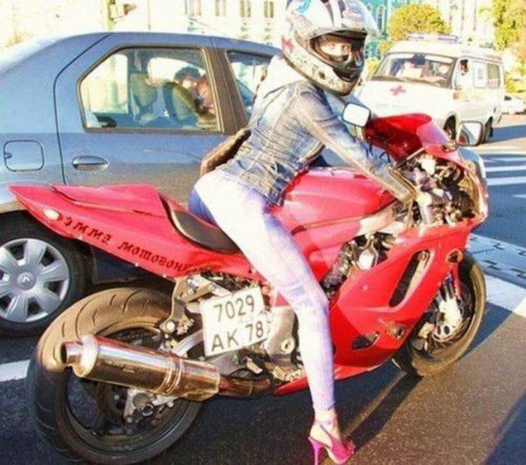 Girls who love Bikes