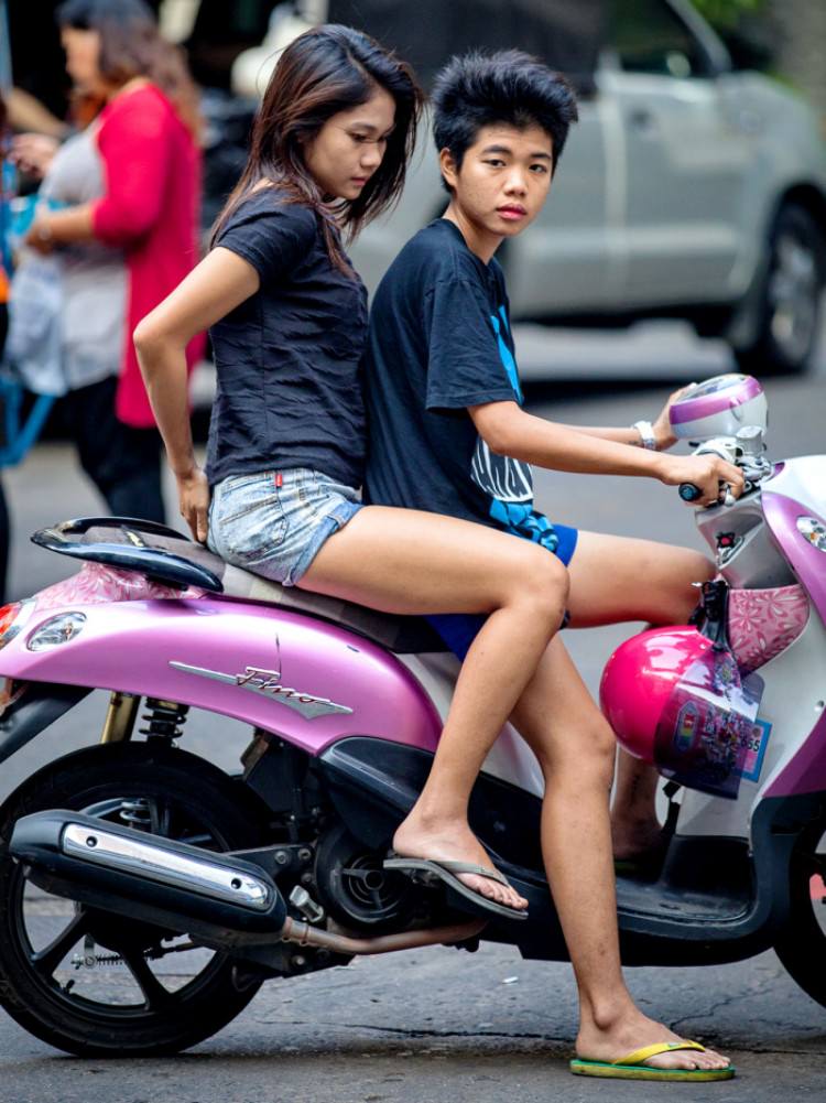 Girls who love Bikes