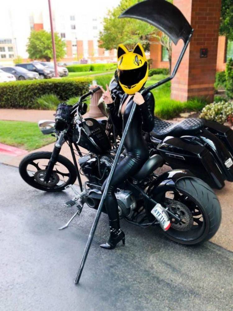 Girls who love Bikes