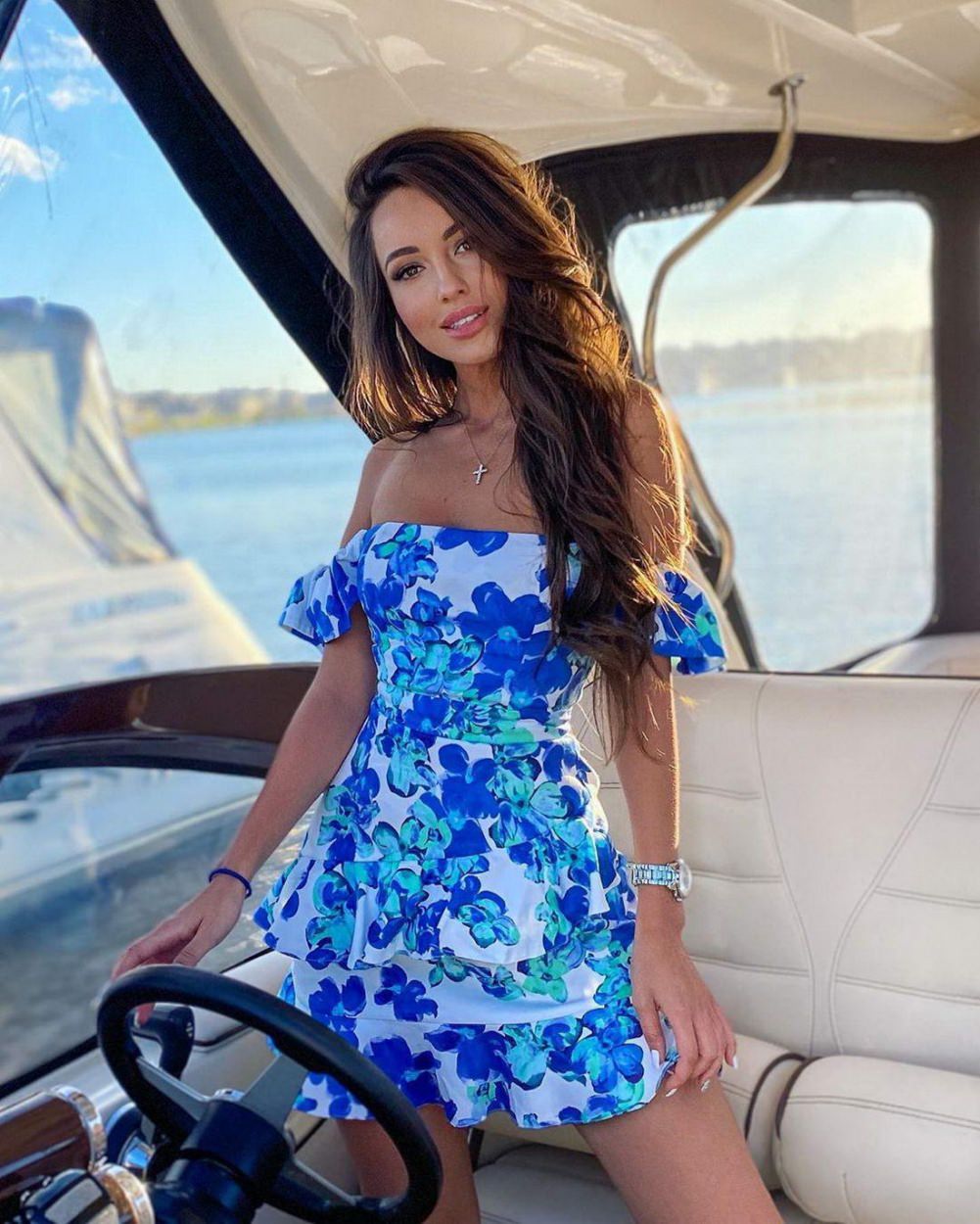 Ladies Love Boats