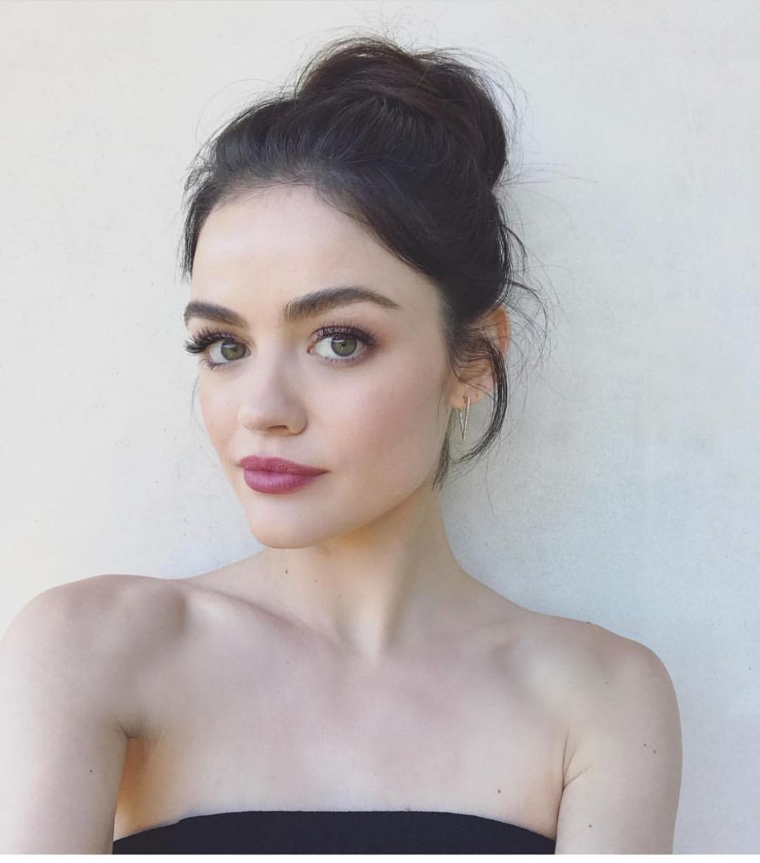  Lucy Hale