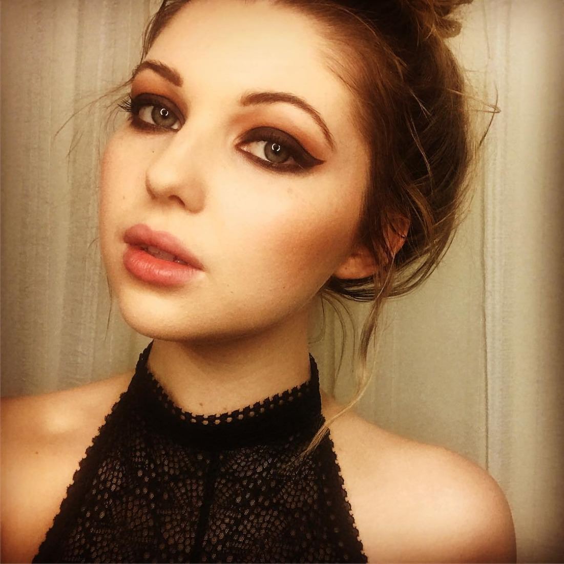  Sammi Hanratty