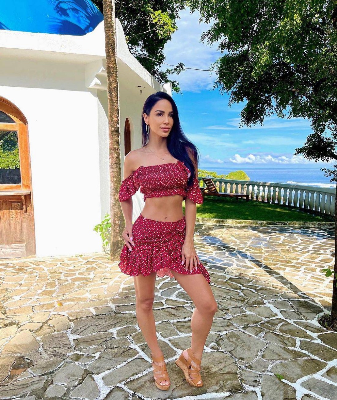 Easy on the Eyes