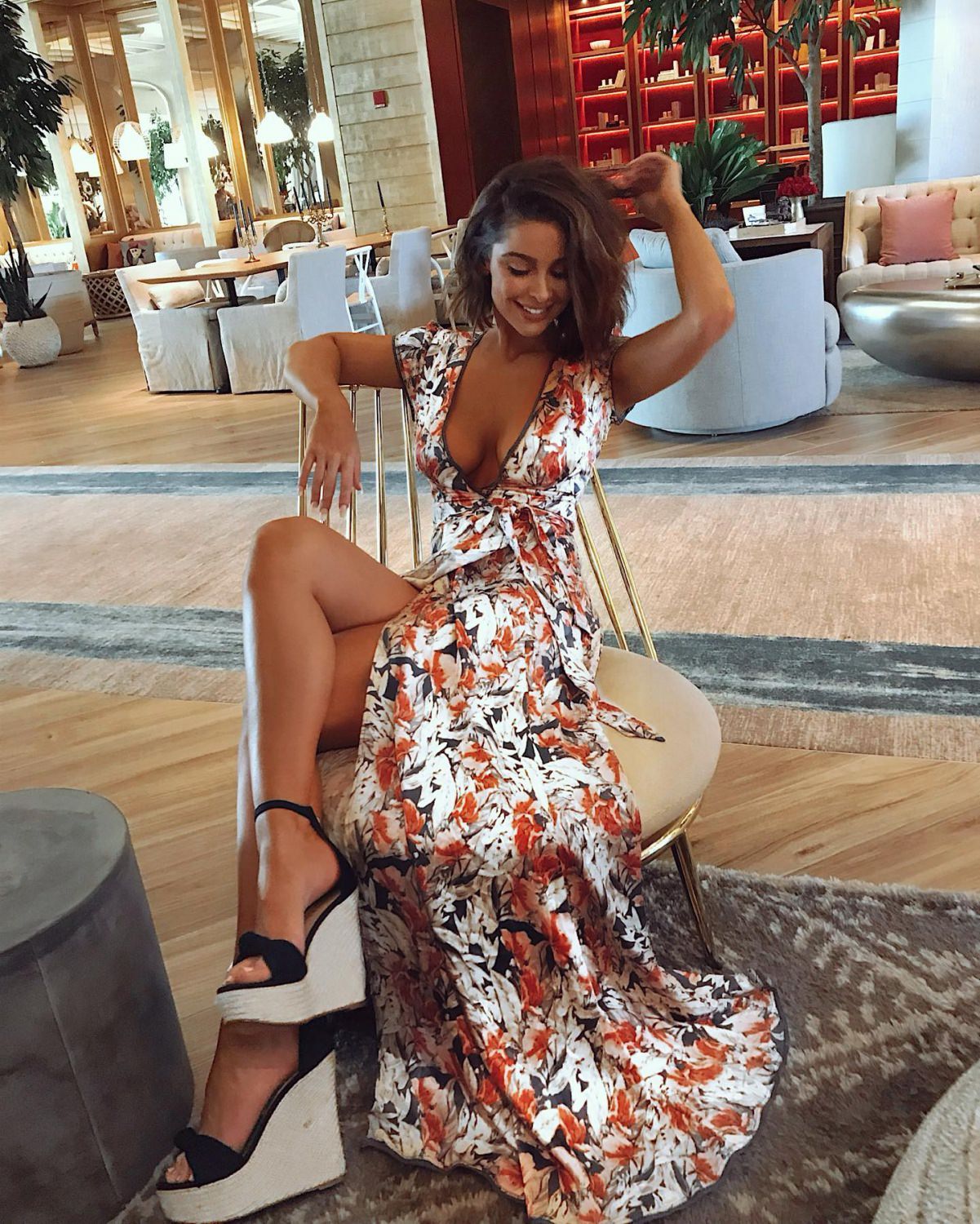  Ellie Gonsalves