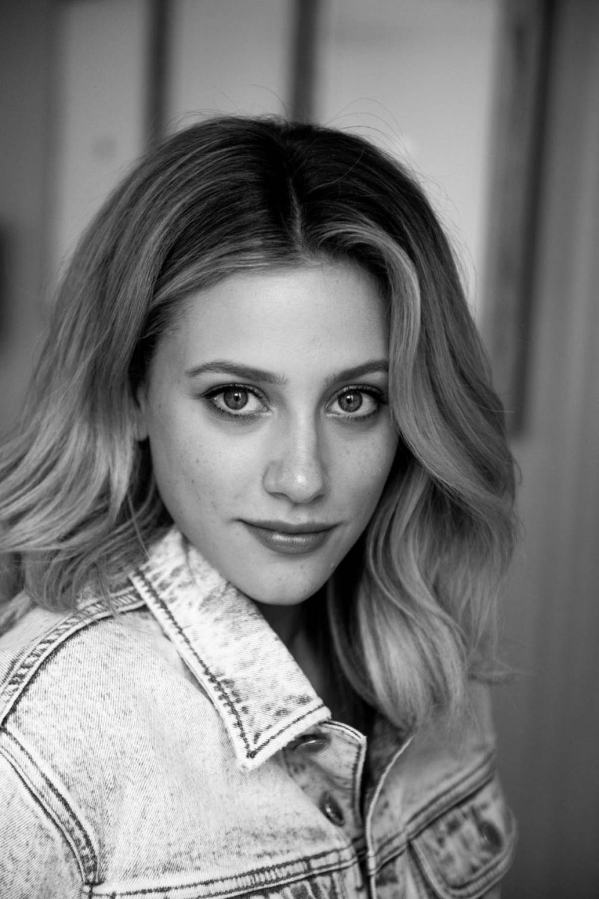  Lili Reinhart.JPG