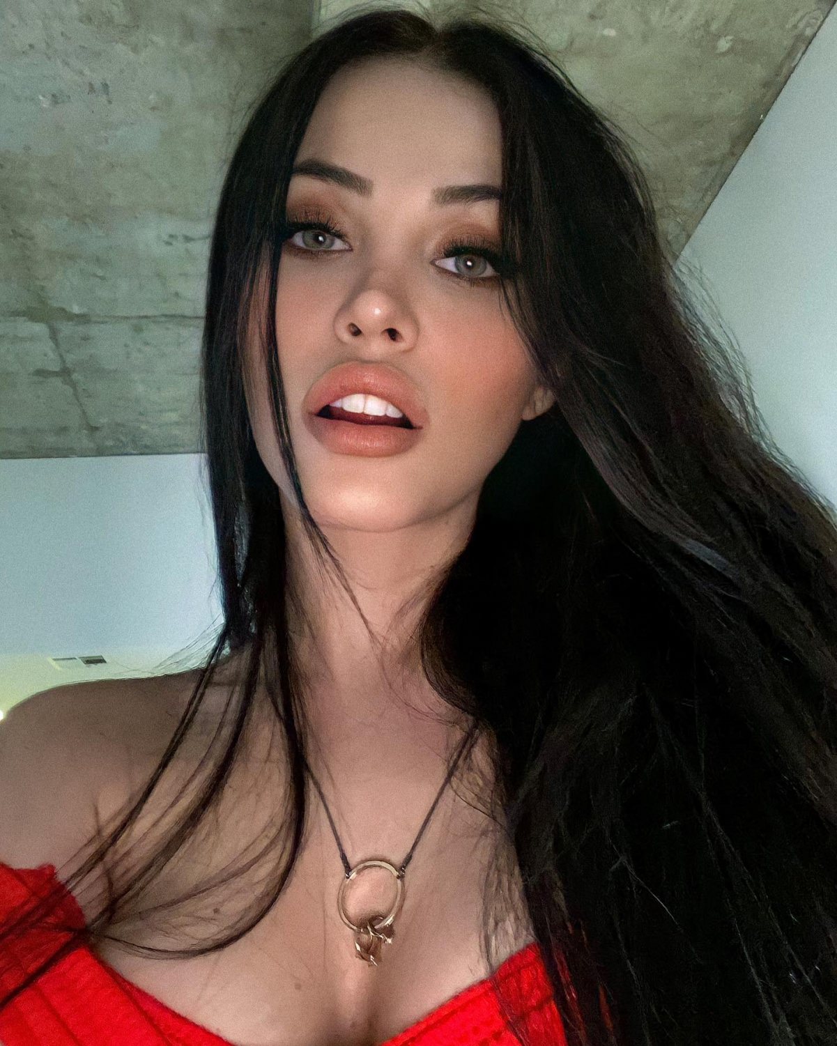  @claudiaalende