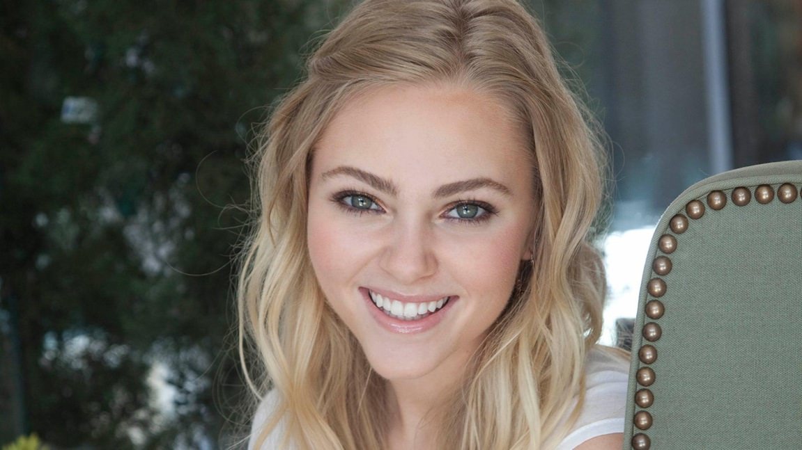  Annasophia Robb.JPG