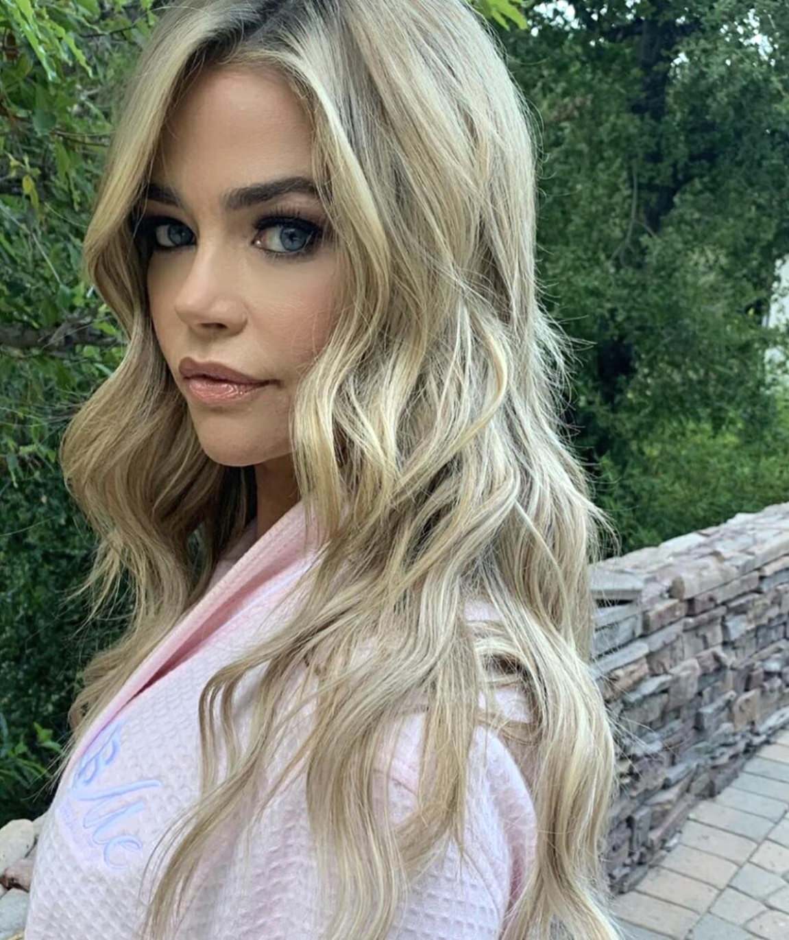  denise richards.JPG