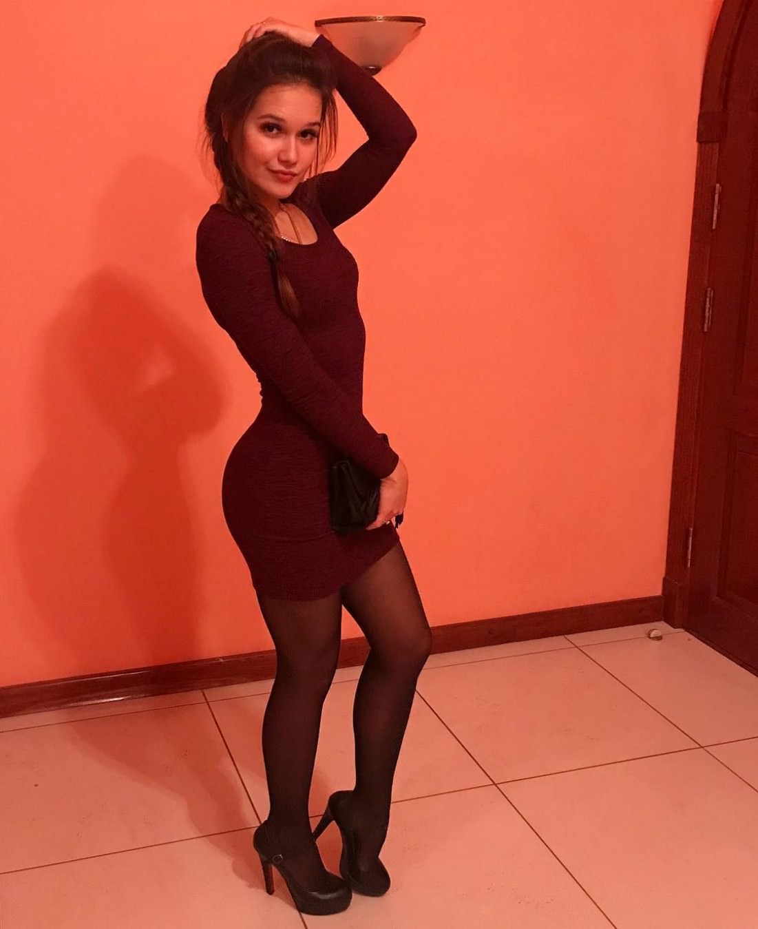 Girls love tight dresses