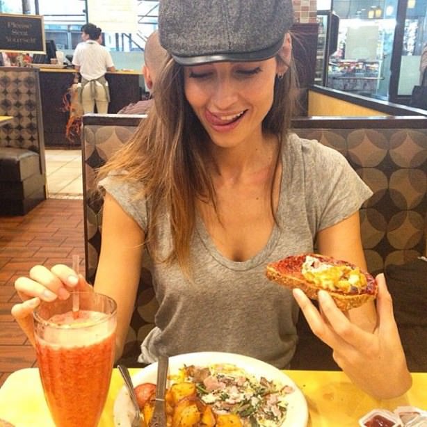 nom nom nom